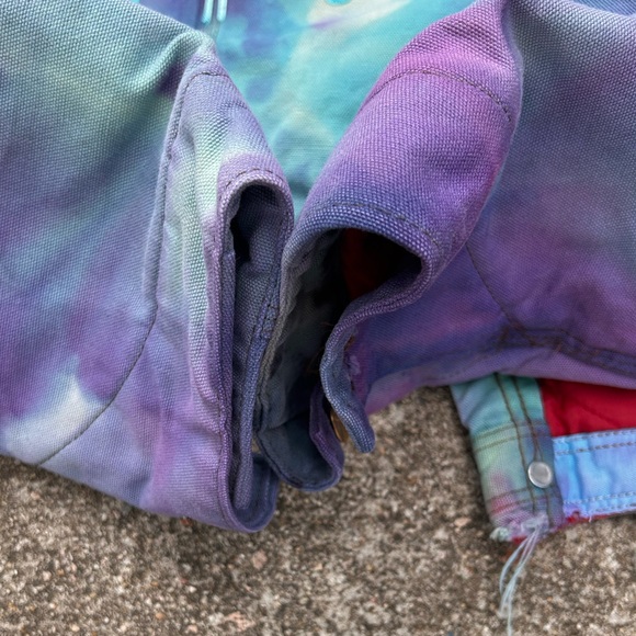 Custom Cropped Carhartt - Picture 10 of 11